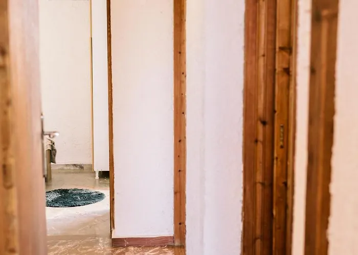 Laplayasuites 1st Perigialion